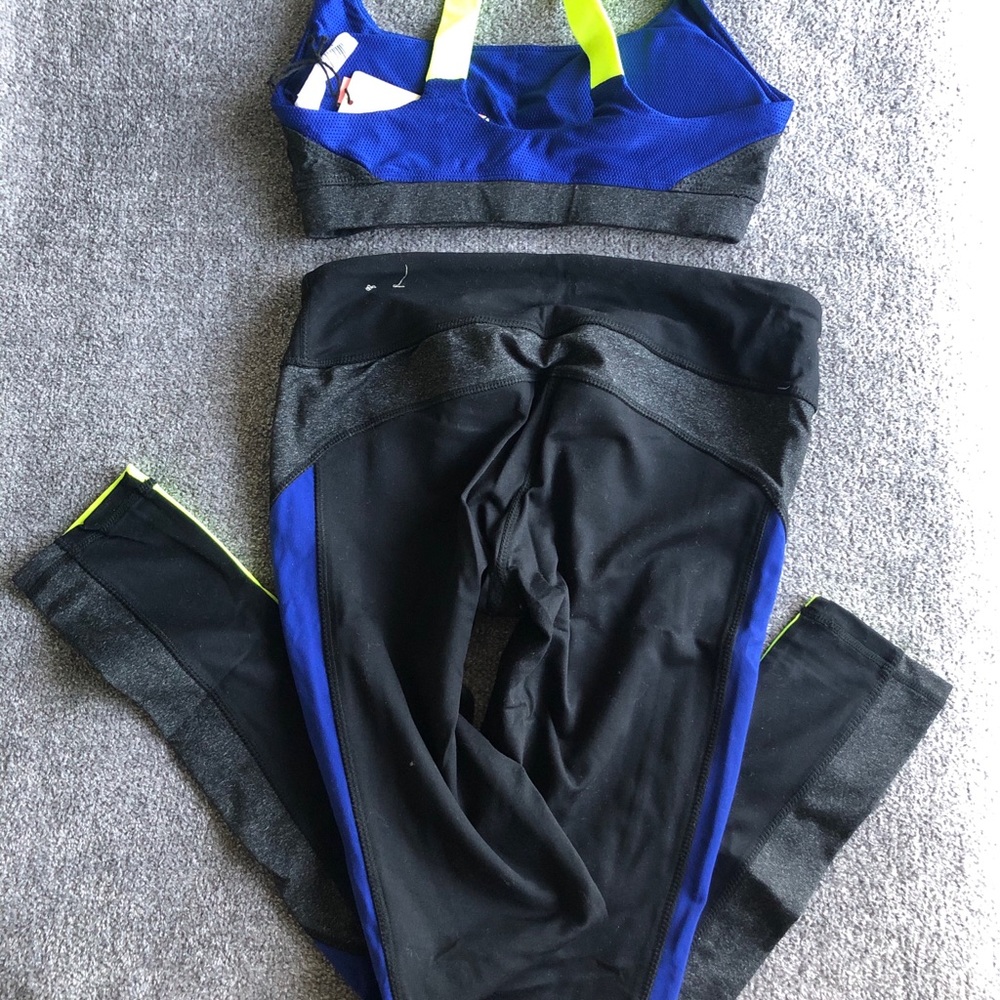 Work out set - Picture 3 of 3